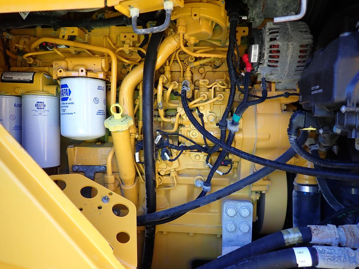 Used 2019 John Deere 744L Wheel Loader QUICK COUPLER!