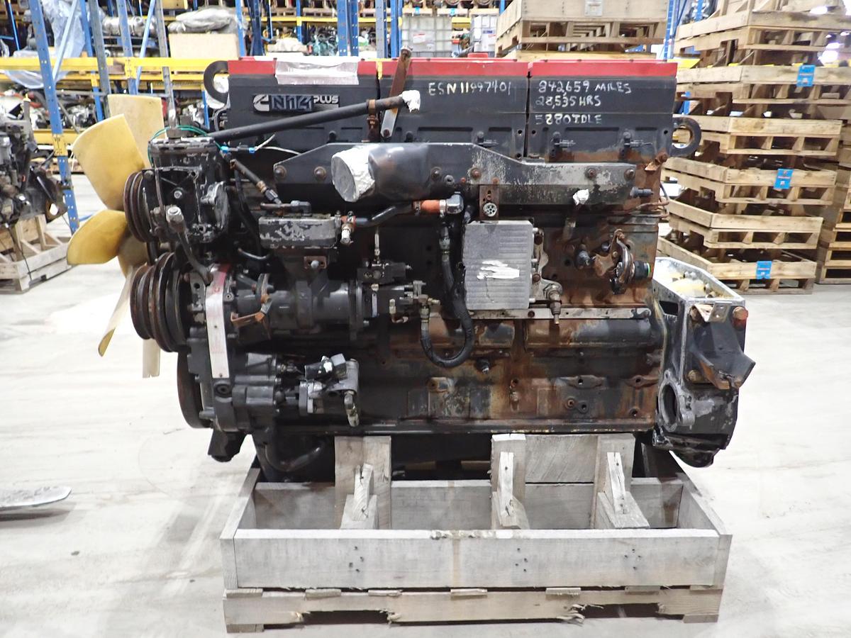 Used 2000 Cummins N14 Celect Plus 435 Diesel Engine CPL 2592