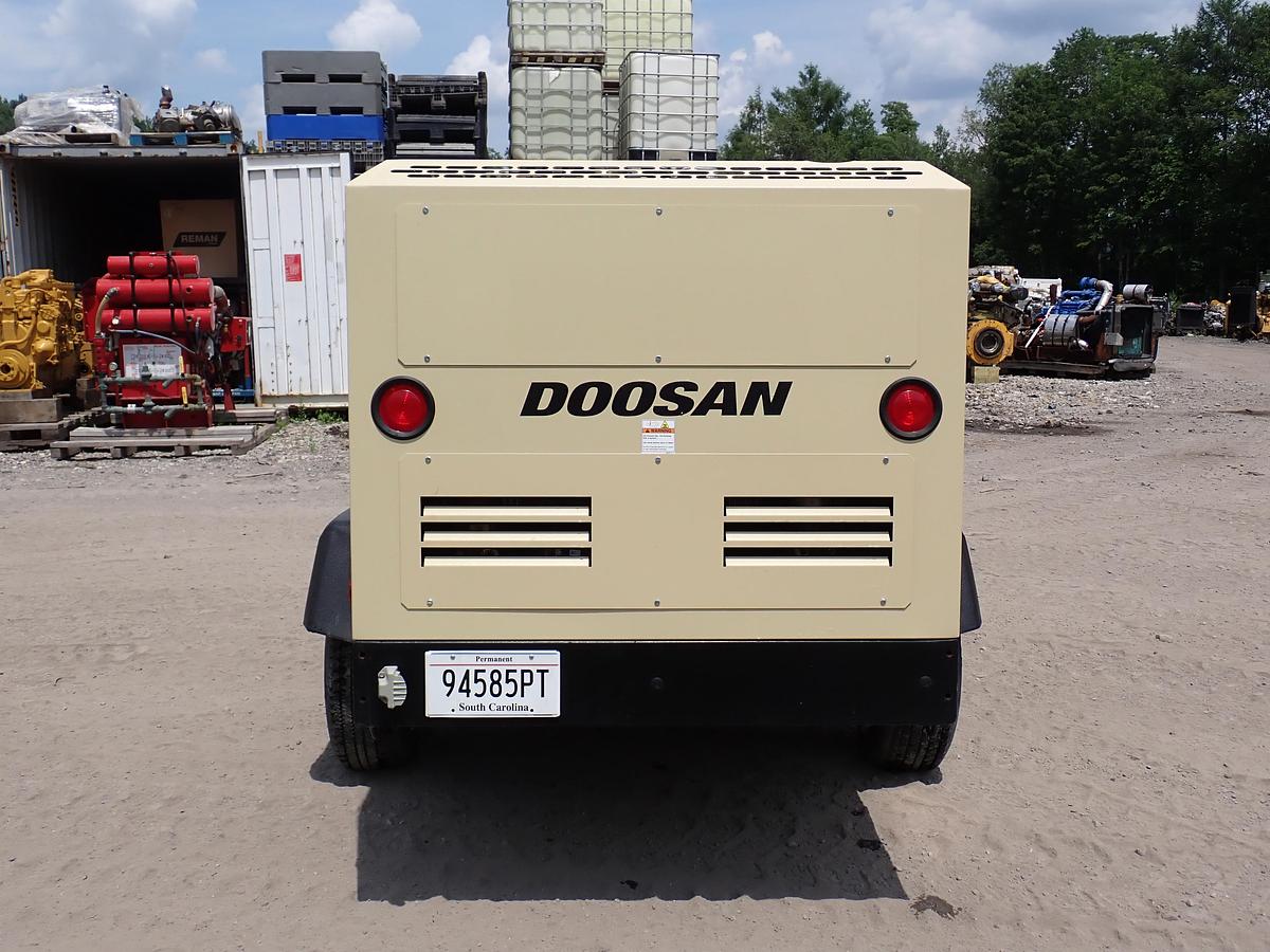 Used 2023 Doosan P425/HP375 Air Compressor 1078 HOURS