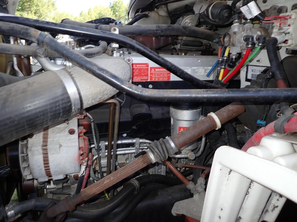 Used 2005 Mercedes OM460LA Turbo Diesel Engine 10,000 ORIGINAL MILES!