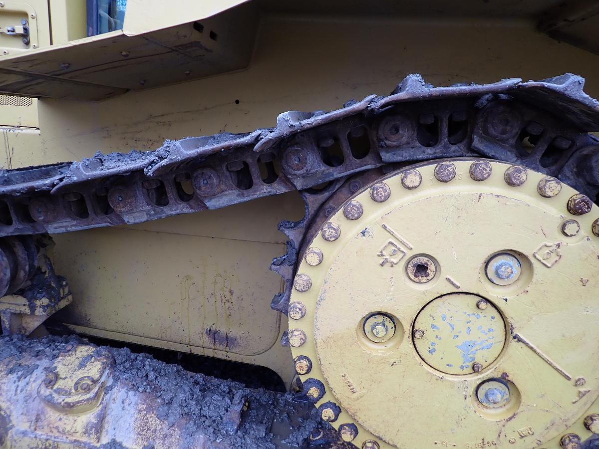 Used 2004 CAT D6R XL II