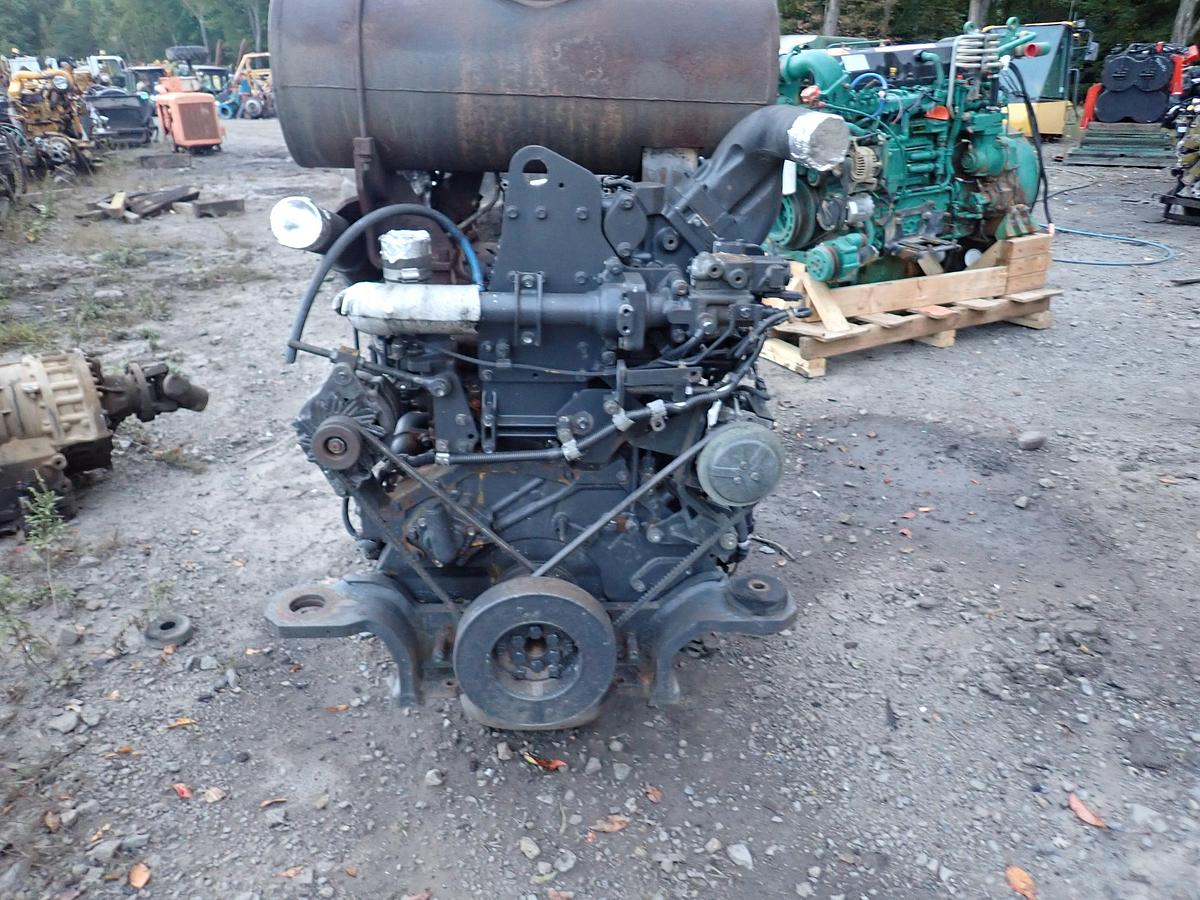 Used 2010 Komatsu SAA6D125E-5 Diesel Engine WA470-6 LOADER
