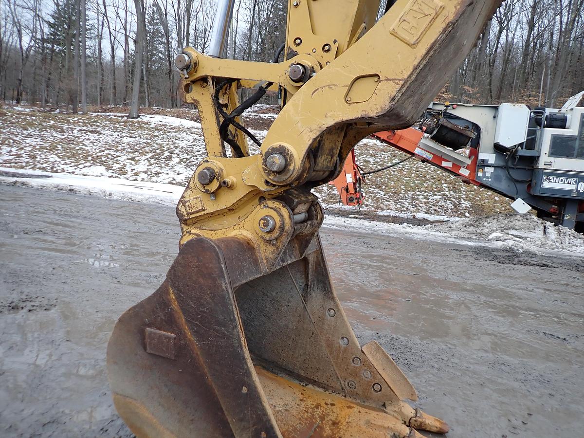 Used 2019 CAT 323 Hydraulic Excavator HYD THUMB! Q/C