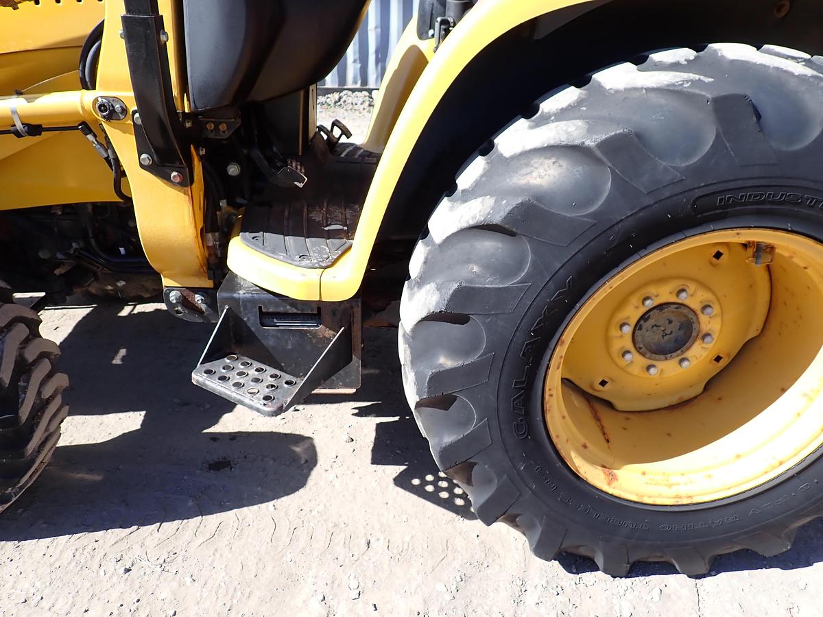 Used 2011 John Deere 110 Loader Backhoe