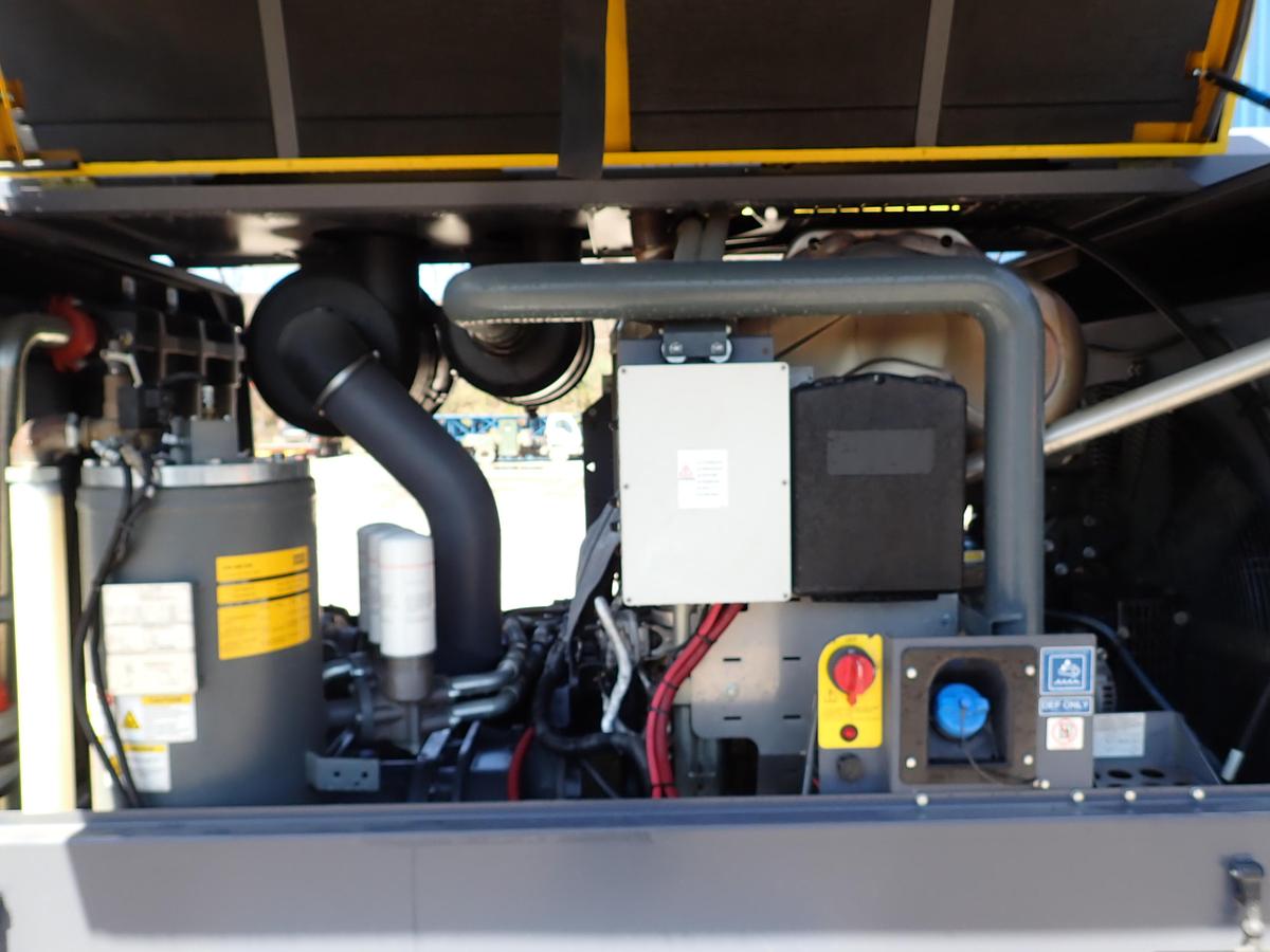 Used 2020 Atlas Copco XAS950 PD8 950 CFM Air Compressor