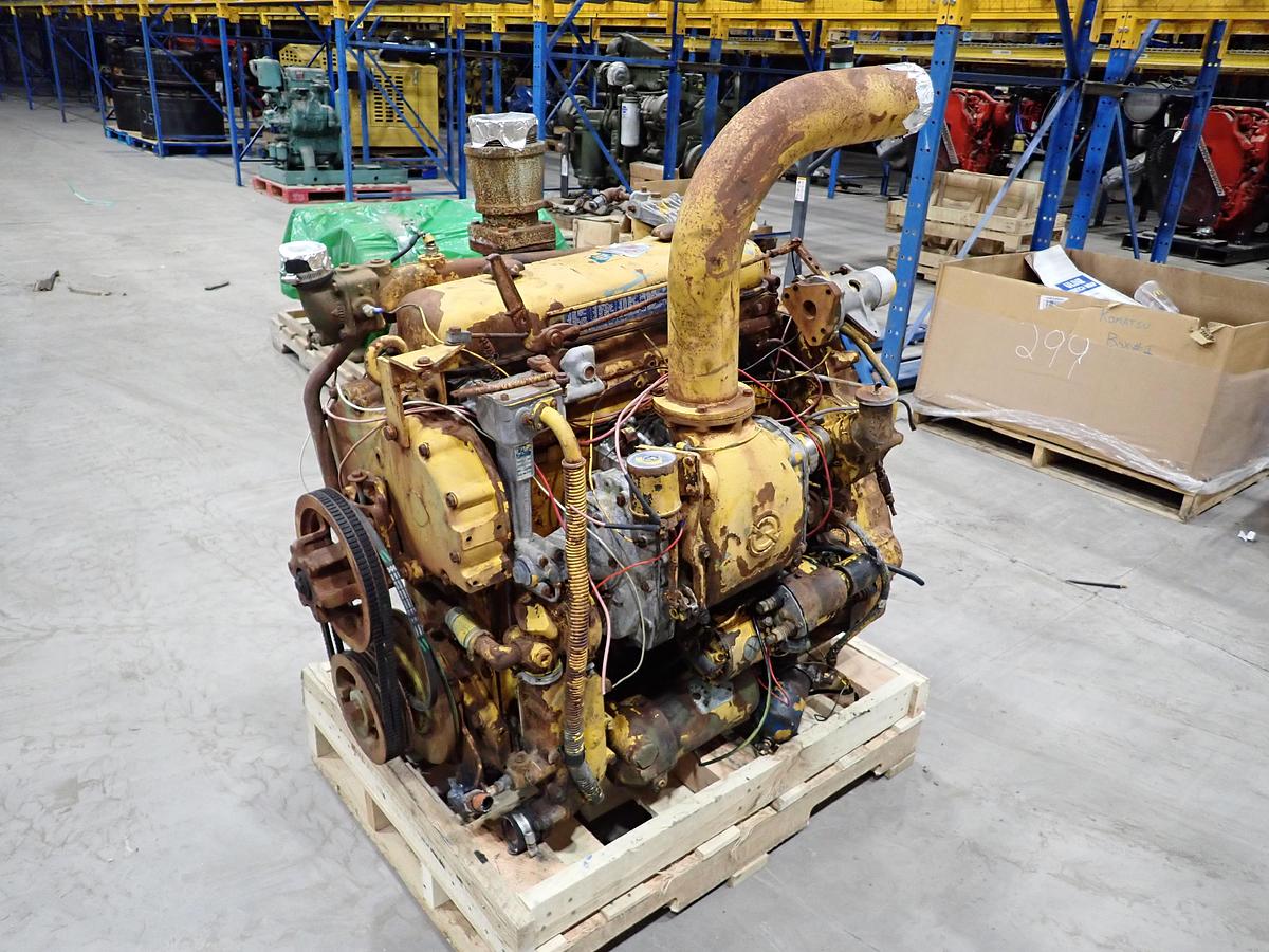 Used Detroit Diesel 4-71 Engine RIGHT HAND EXHAUST 1043-5100