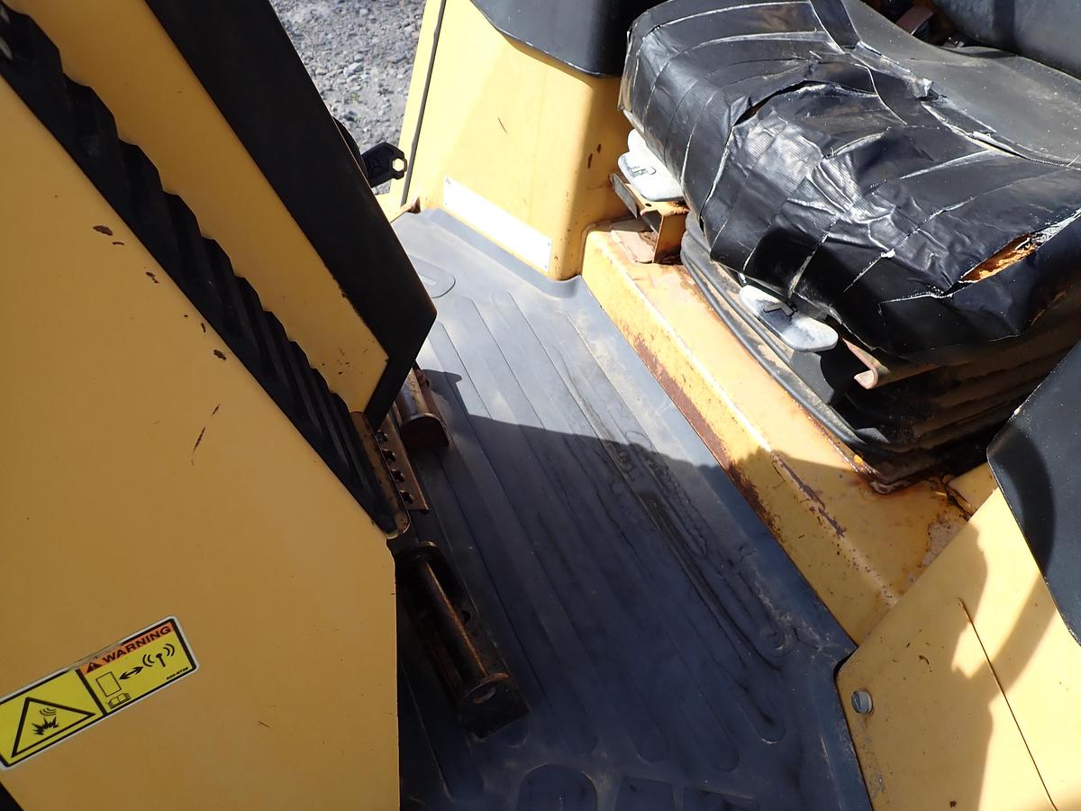 Used 2004 CAT D5G LGP Crawler Dozer