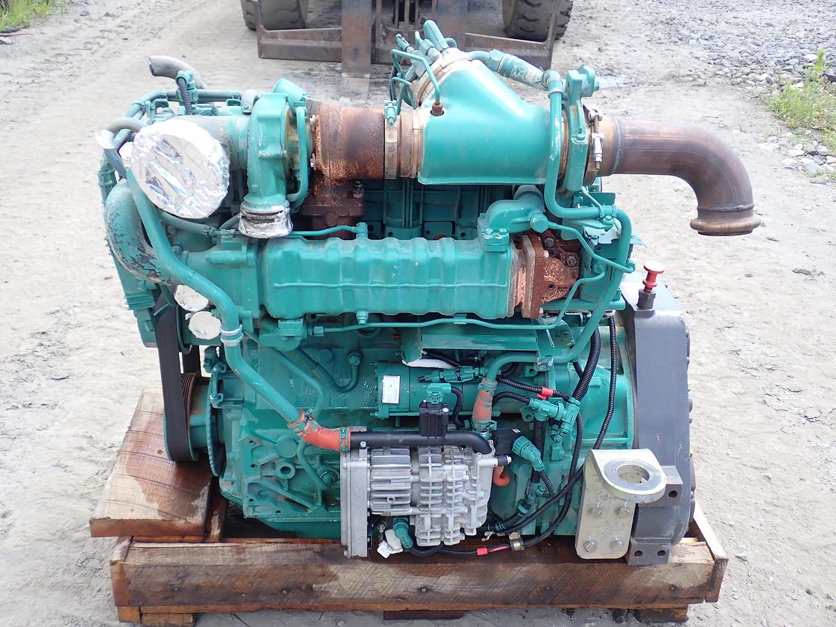 Used 2012 Volvo D4H Turbo Diesel Engine LOW HOURS