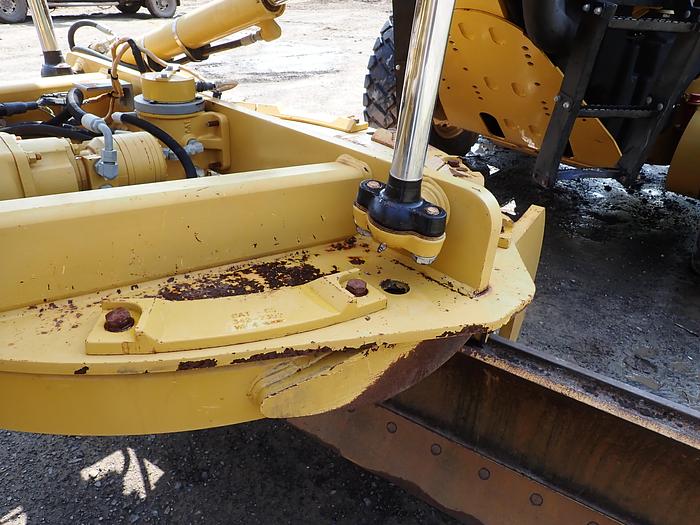 Used 2015 CAT 120M2 AWD