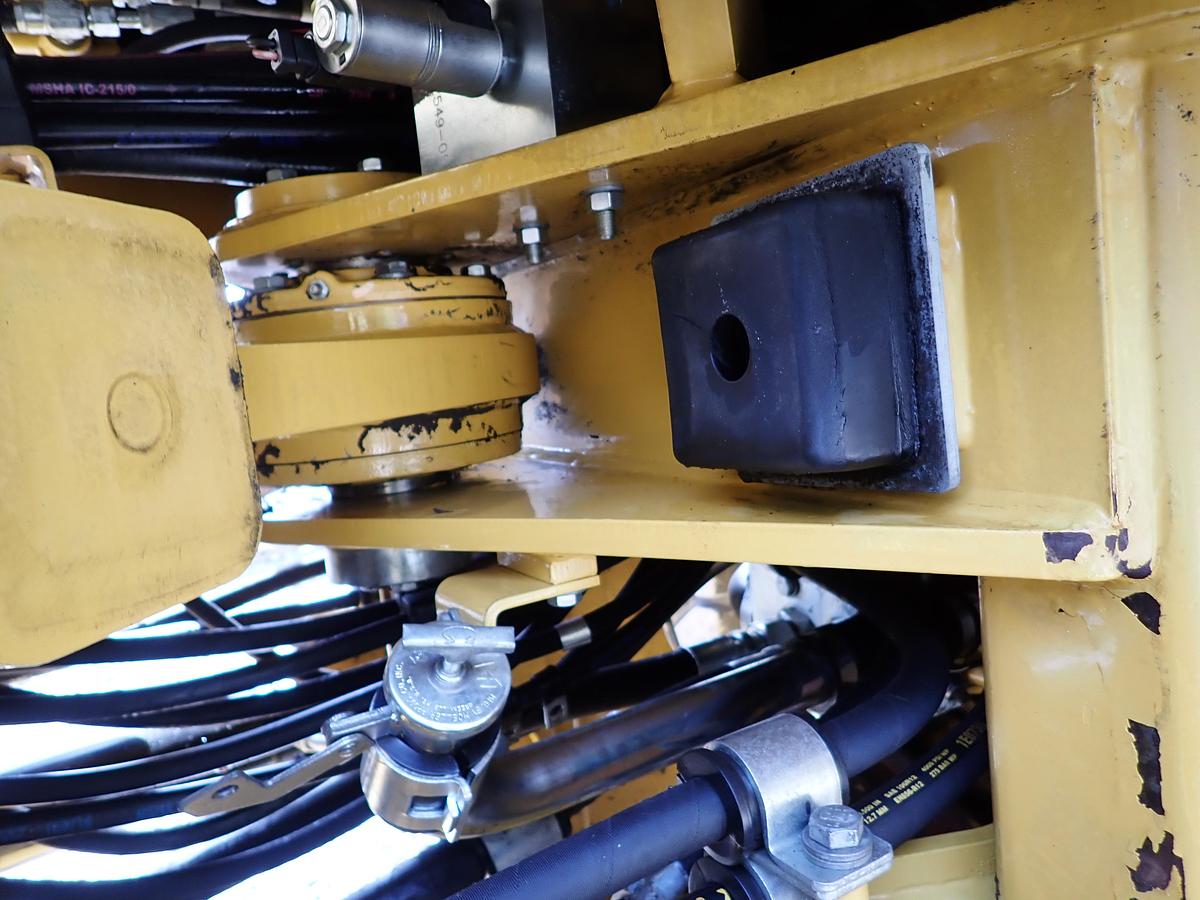 Used 2011 CAT 928HZ Wheel Loader 6000 HOURS! QUICK COUPLER