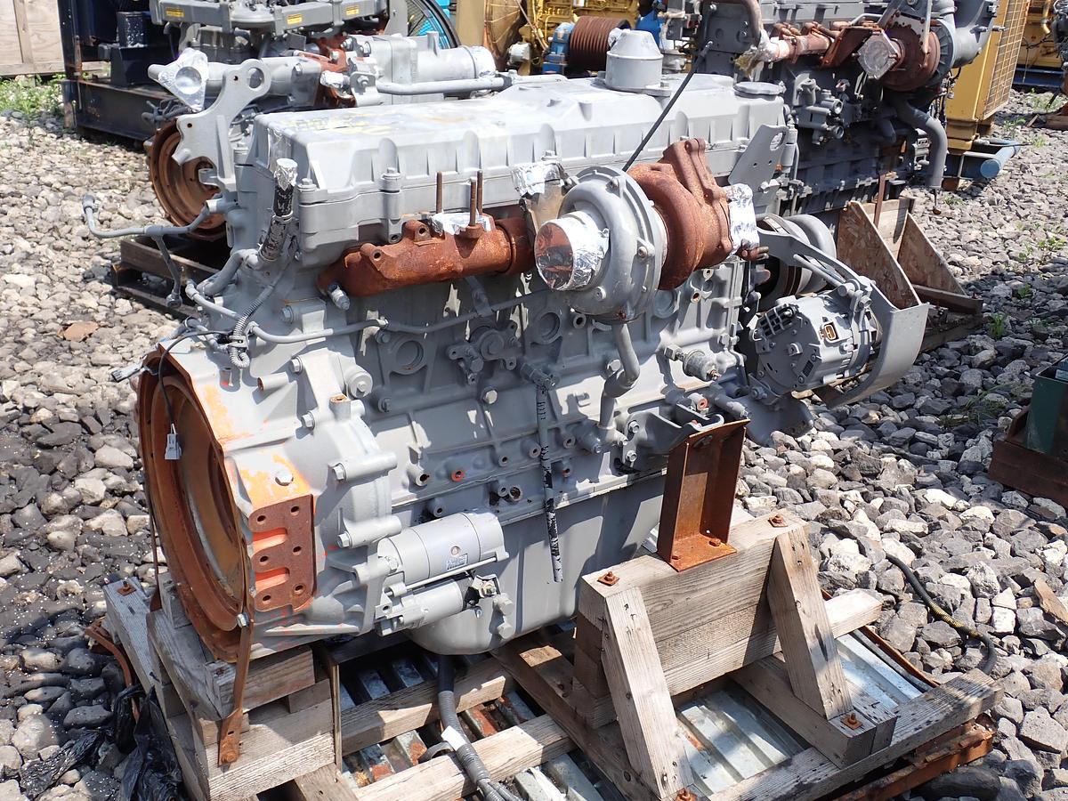 Used 2010 Isuzu 6HK1-XYGD-03 Diesel Engine