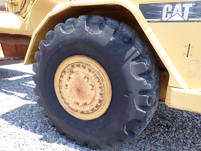Used 2001 CAT 621G Motor Scraper