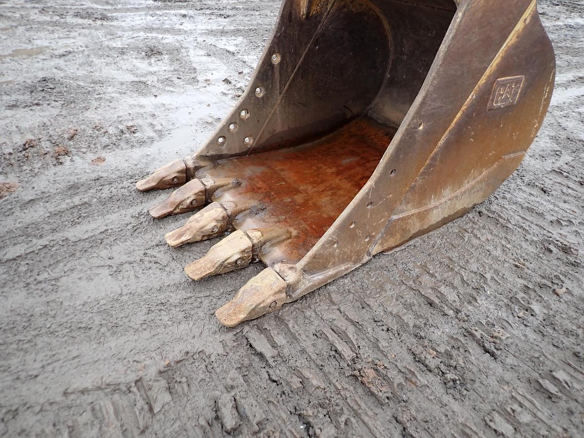 Used 2017 CAT 335F LCR Hydraulic Excavator w/ PROGRESSIVE THUMB!