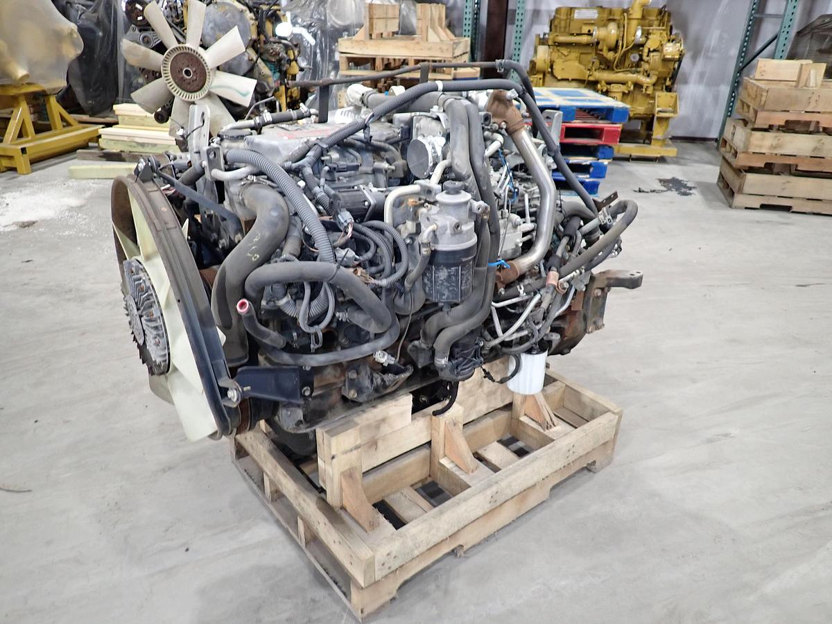 Used 2008 Isuzu 6HK1X Diesel Engine 