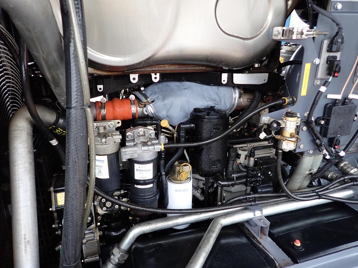 Used 2020 Atlas Copco XAS950 PD8 950 CFM Air Compressor