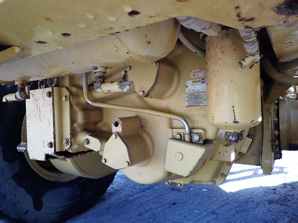 Used 1998 CAT 163H Motor Grader