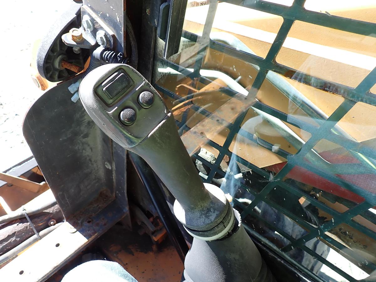 Used 2005 Case 60XT Skid Steer Loader