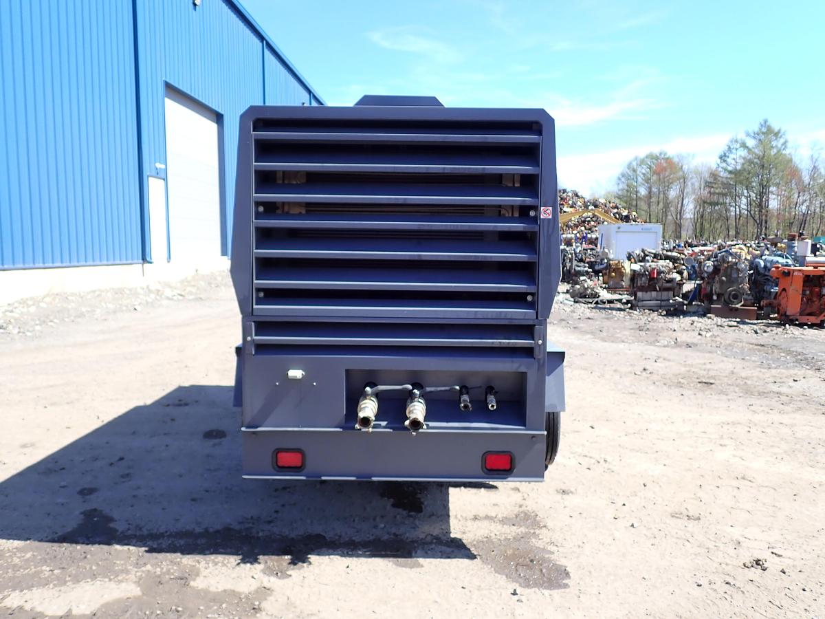 Used 2020 Atlas Copco XAS950 PD8 950 CFM Air Compressor 490 HOURS!!