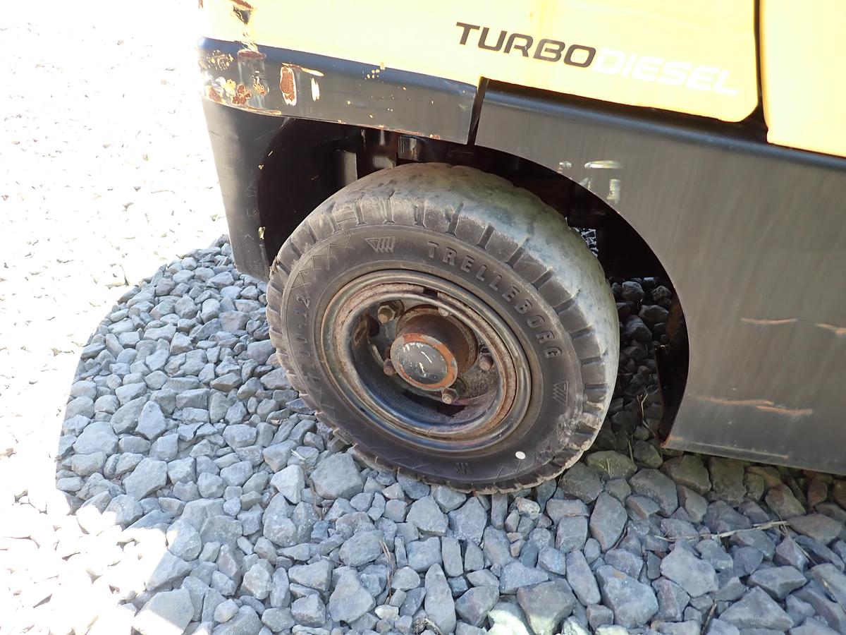 Used 2015 Hyster H80FT Diesel Forklift LOW HOURS! POSITIONERS!