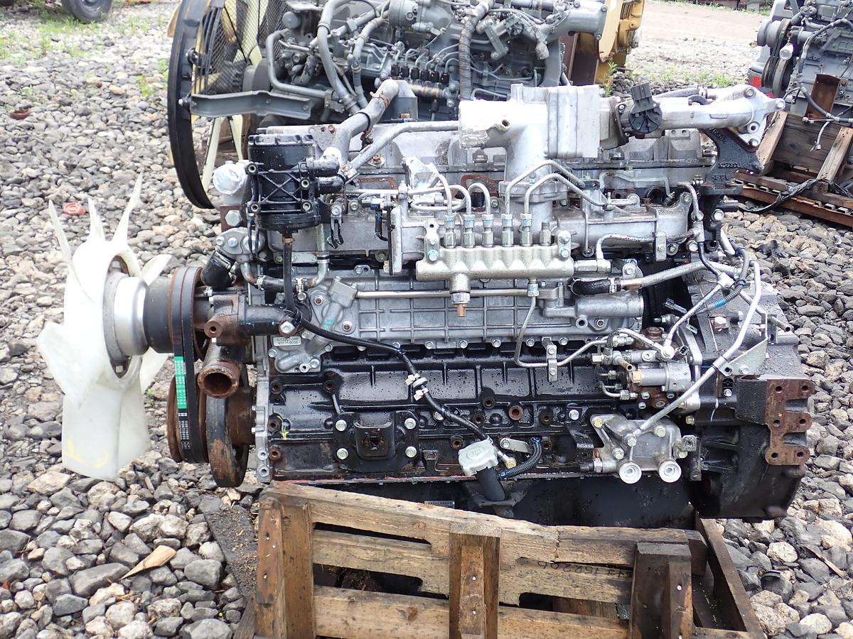 Used 2014 Isuzu 6HK1-XYGV-04 Diesel Engine