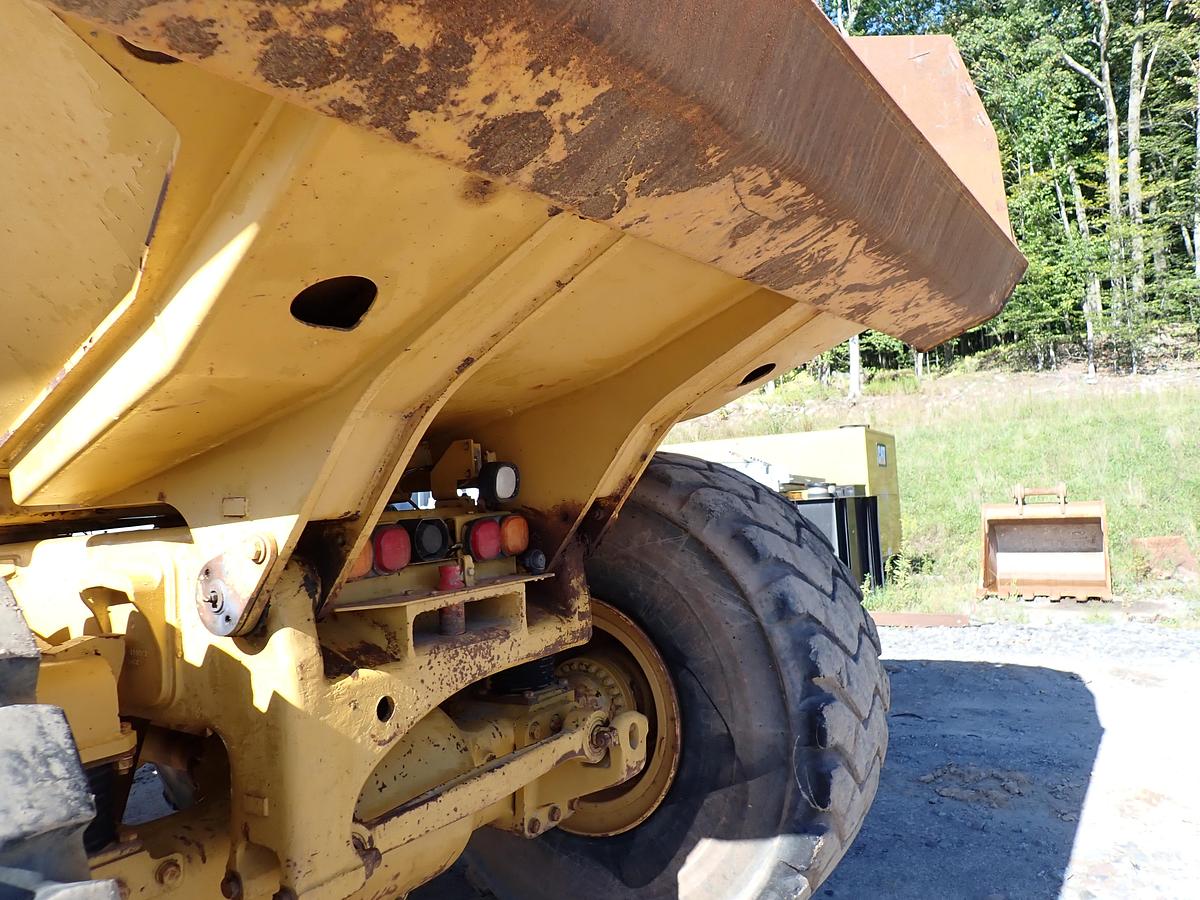 Used 2011 CAT 740 Articulated Haul Truck 7900 HOURS!