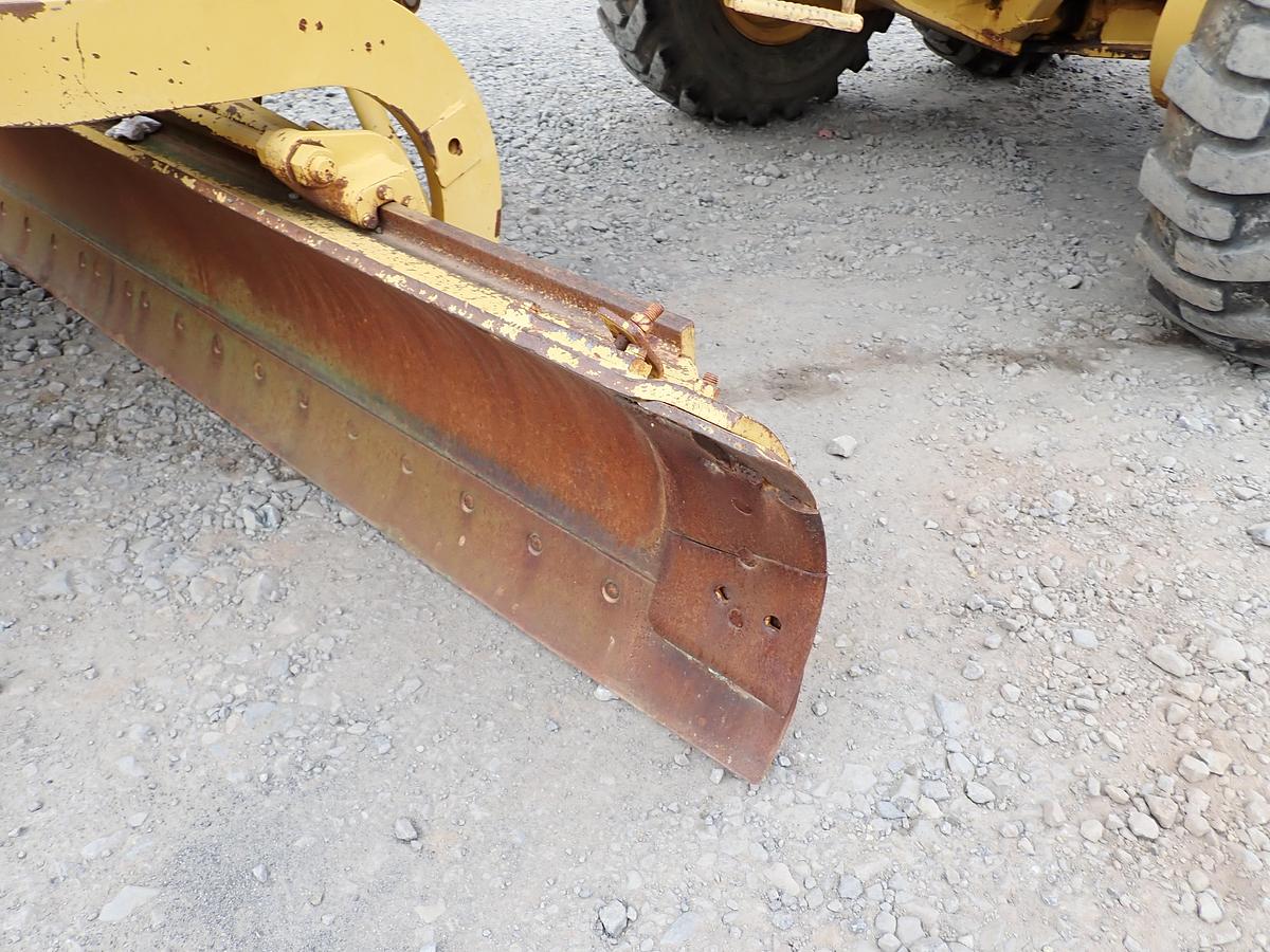 Used 1985 CAT 120G Motor Grader SUPER CLEAN