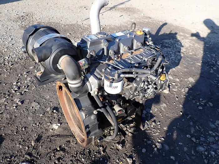 Used 2006 Yanmar 4TNV98 Diesel Engine