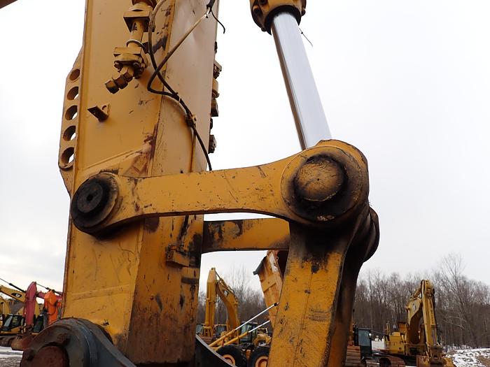 Used 2004 John Deere 600C LC Excavator
