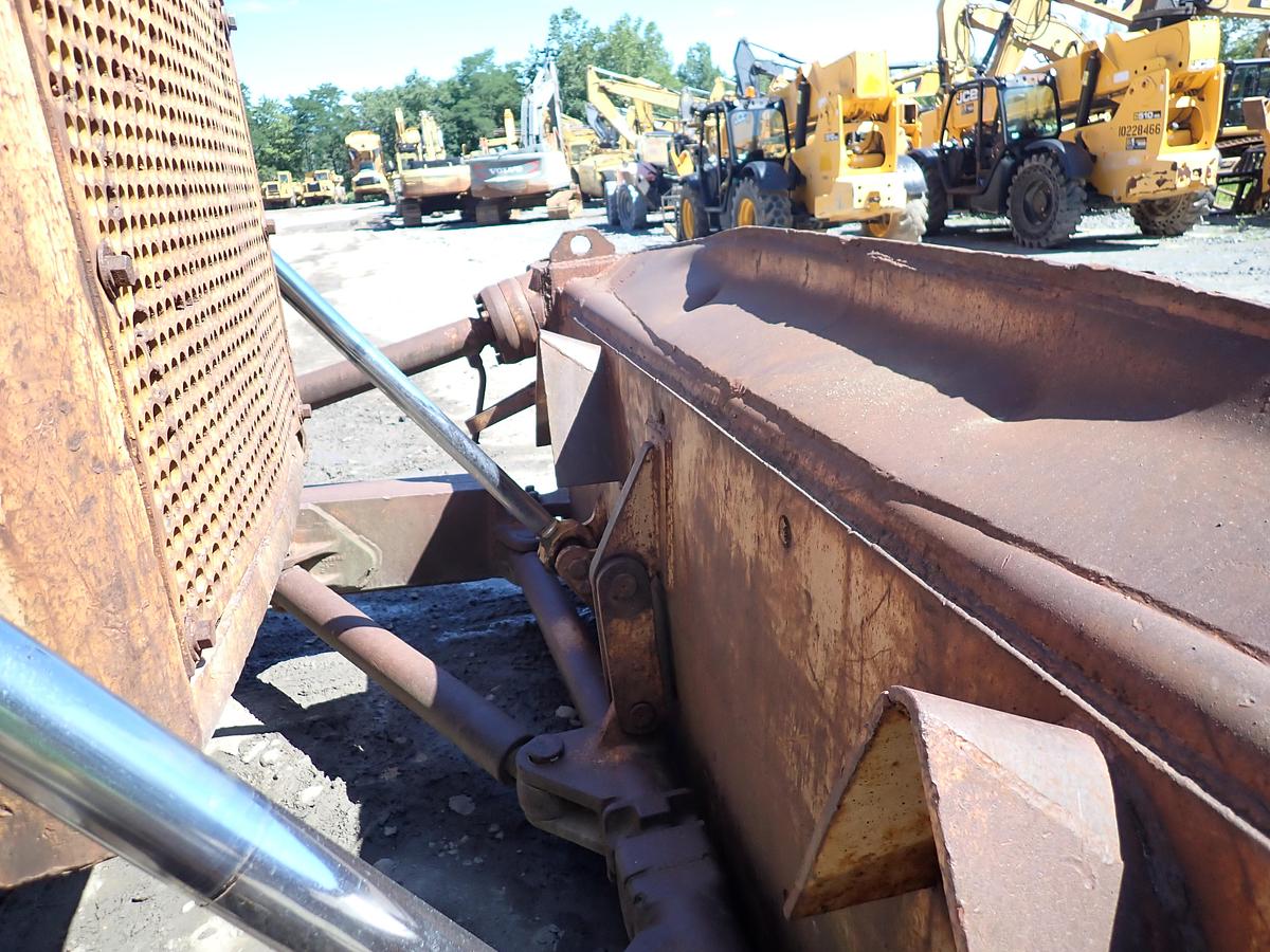 Used 1973 CAT D8H Crawler Dozer RIPPER!