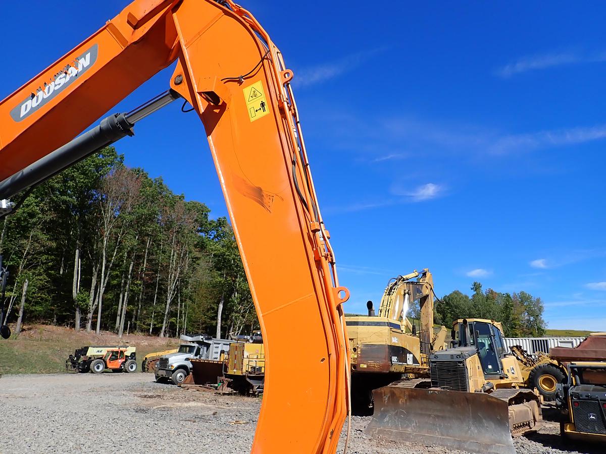Used 2019 Doosan DX210WMH-5 Wheeled Excavator Material Handler