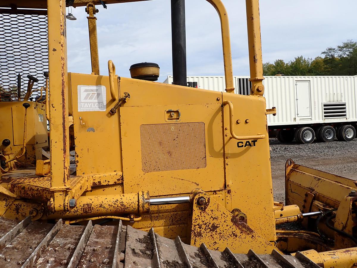 Used 1986 CAT D4H LGP Crawler Dozer DIRECT DRIVE W/ WINCH 2200 HOURS!