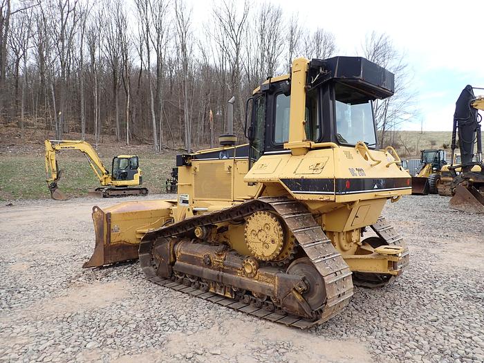 Used 2002 CAT D6M XL