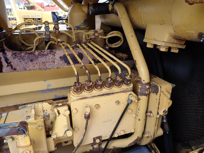 Used 1982 CAT D5B Crawler Dozer w/ CAB & WINCH 