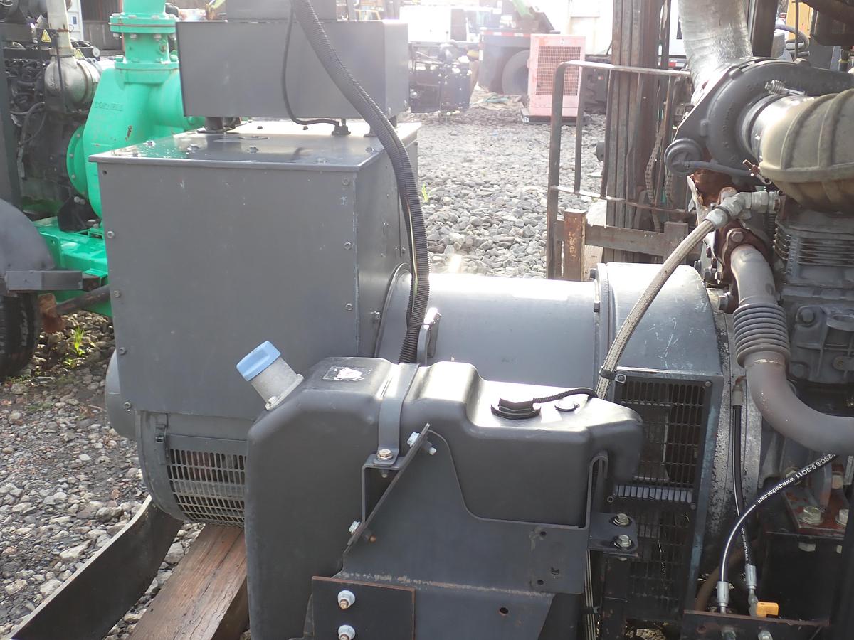 Used 2014 Stamford 350 KW Generator Set LOW HOURS