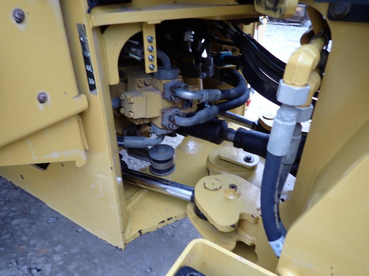 Used 2019 CAT 938M Wheel Loader