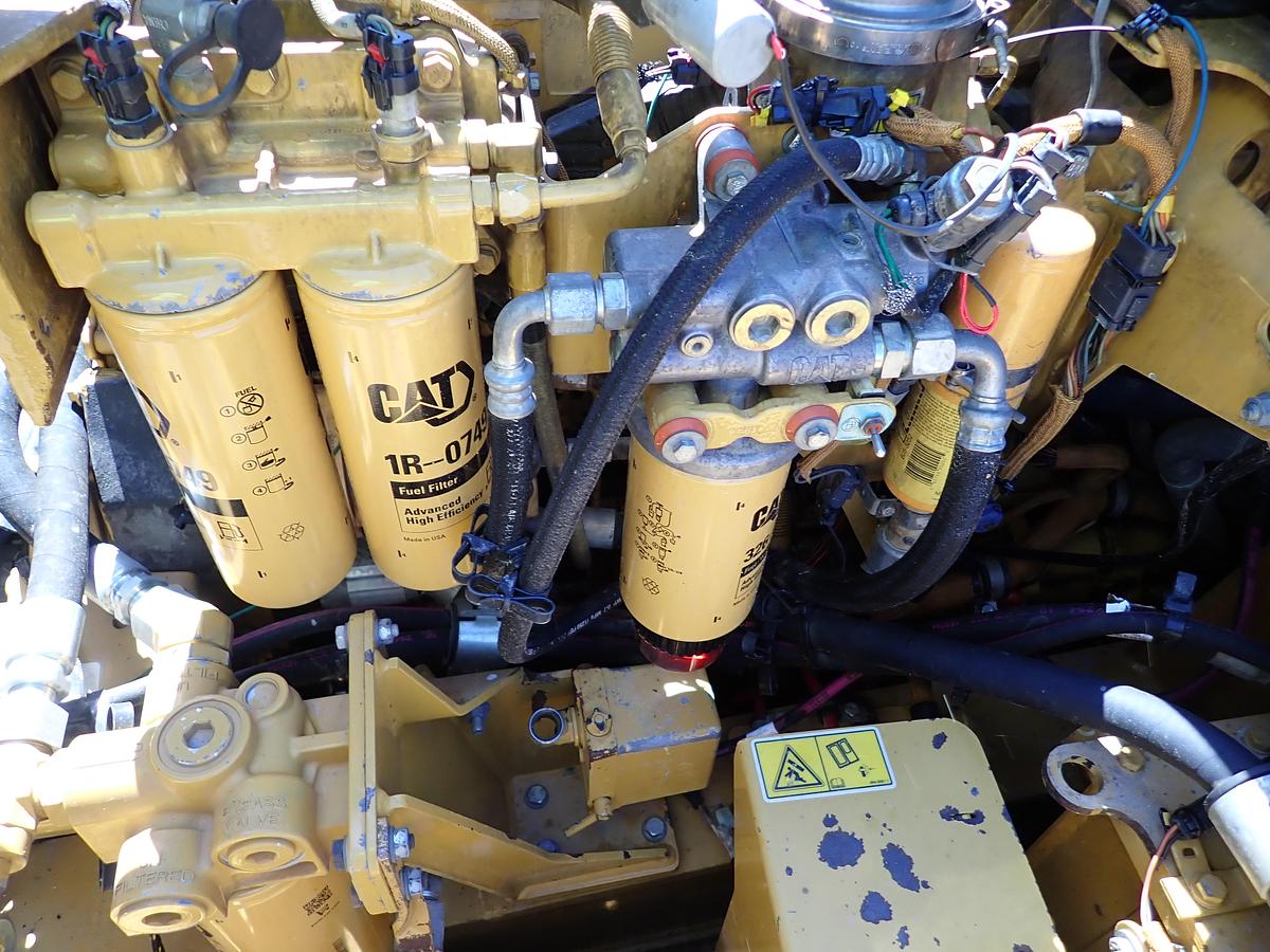 Used 2012 CAT 740B Articulated Haul Truck w/ TAILGATE