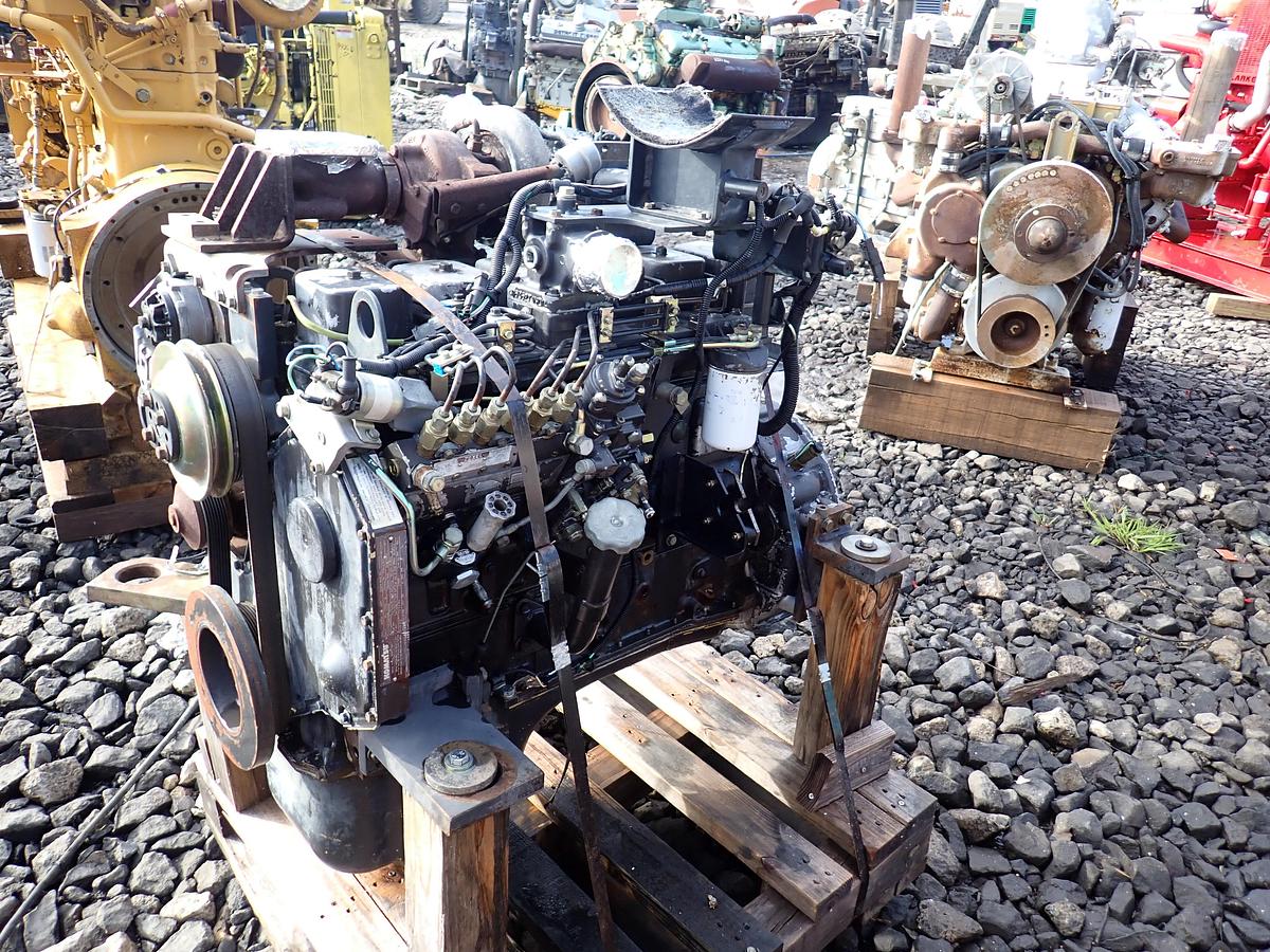 Used 2005 Komatsu SAA6D102E-2 Diesel Engine