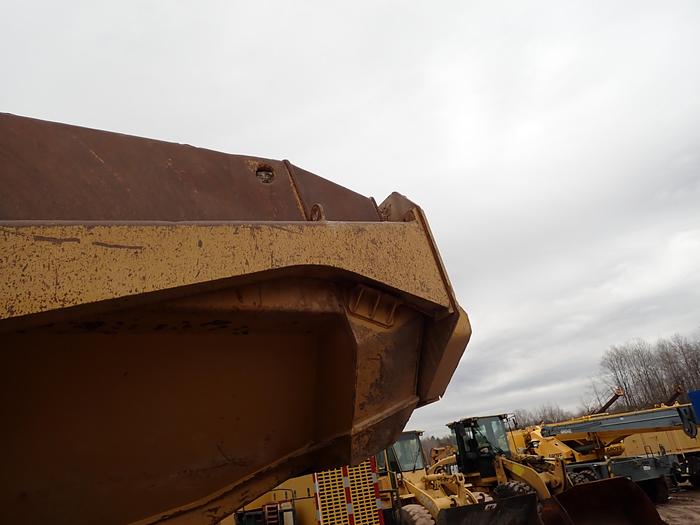 Used 2013 Caterpillar 740B Articulated Haul Truck w/ TAILGATE!