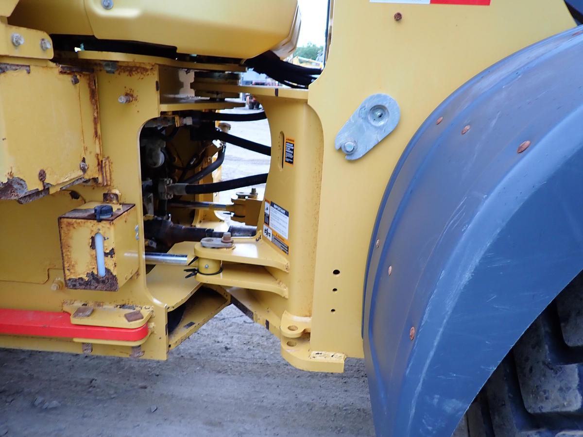 Used 2021 John Deere 724P Wheel Loader QUICK COUPLER
