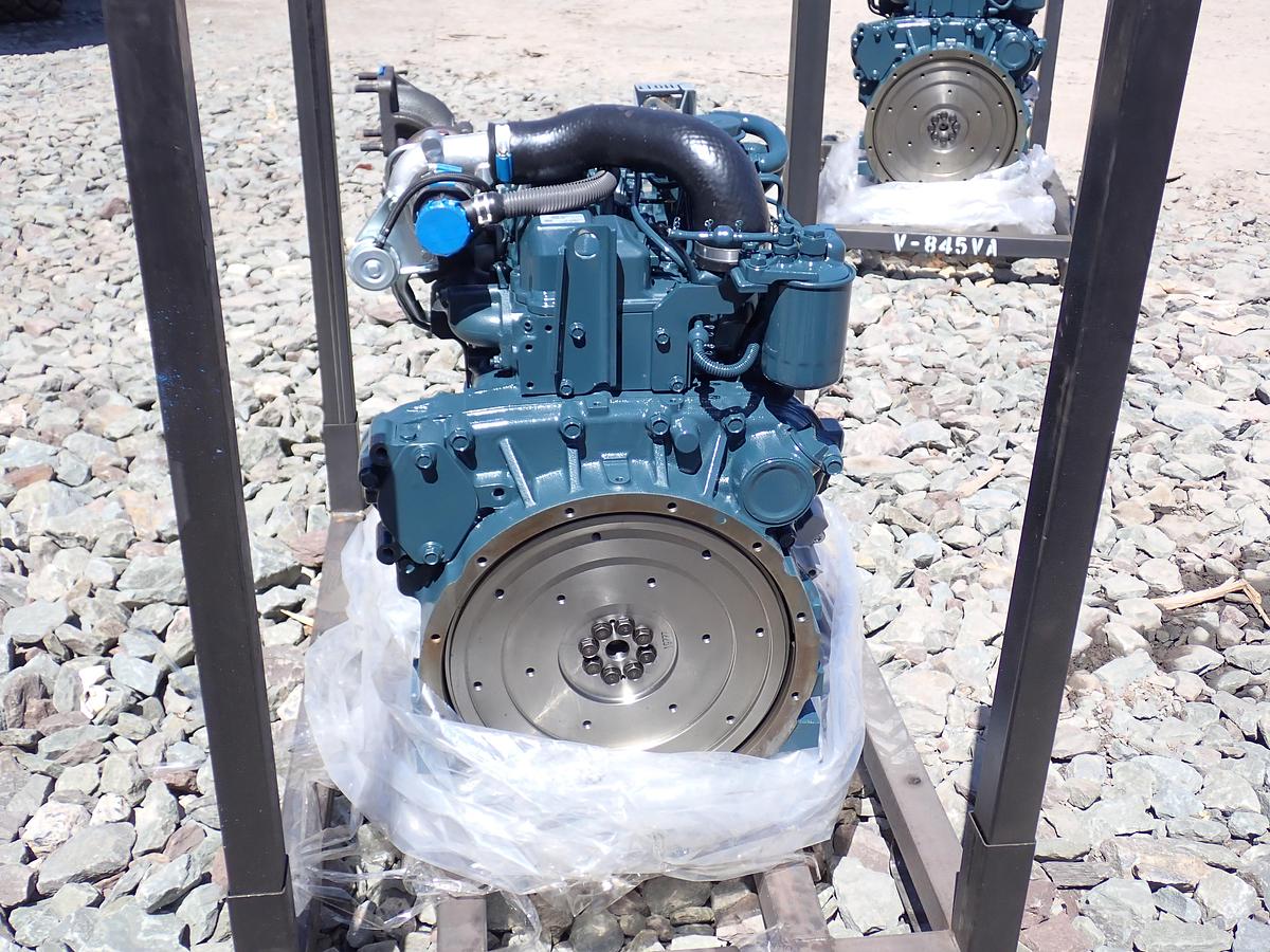 Kubota V3307-T Turbo Diesel Engine UNUSED!