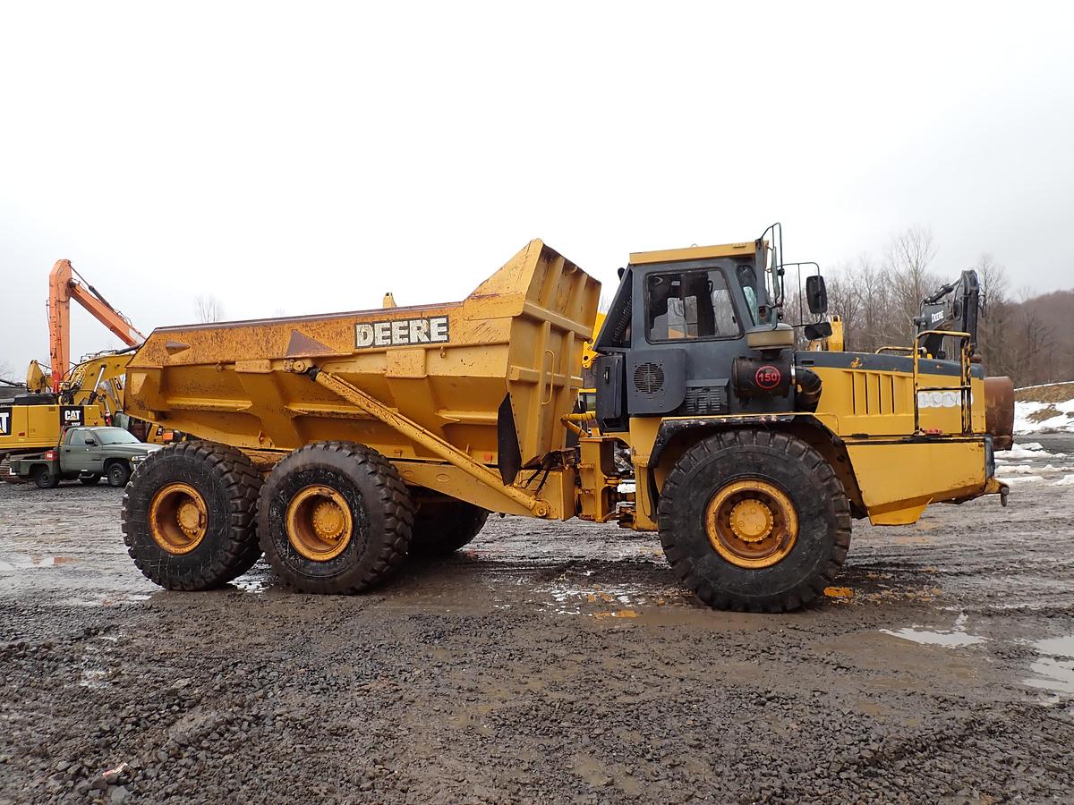 Used 2000 John Deere 300C Articulated Haul Truck