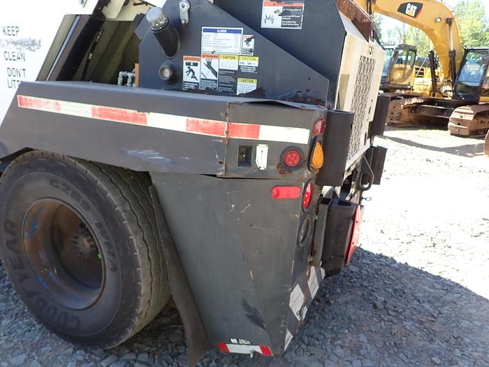 Used 2015 Global M4 Sweeper