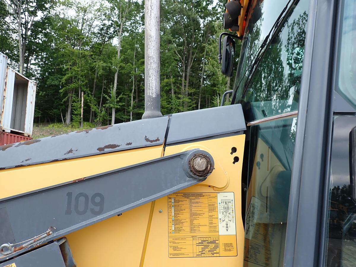 Used 2010 John Deere 410J Loader Backhoe 1100 HOURS!
