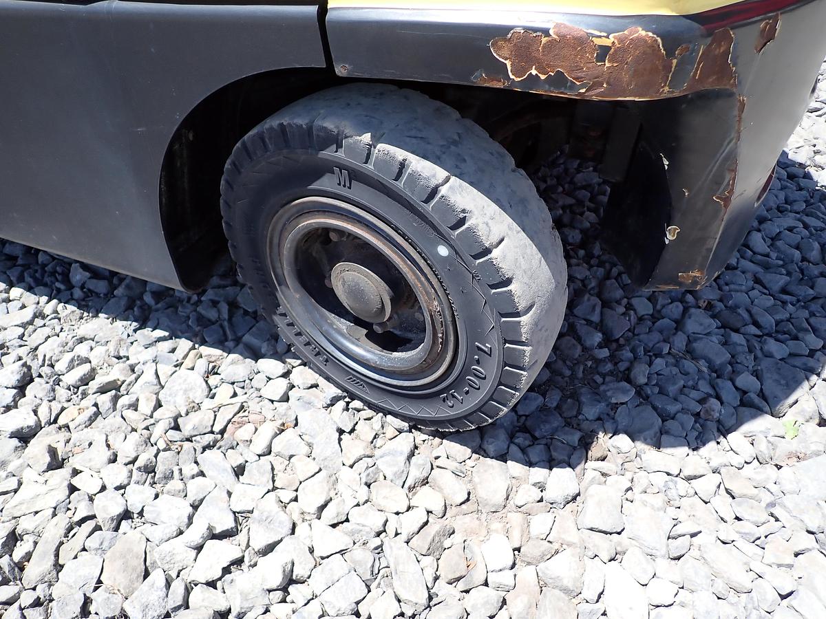 Used 2015 Hyster H80FT Diesel Forklift LOW HOURS! POSITIONERS!