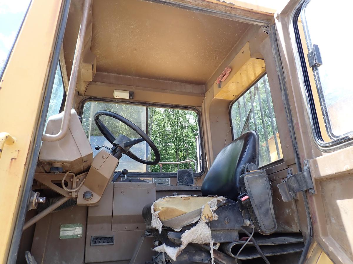 Used 1991 CAT D350D Articulated Haul Truck