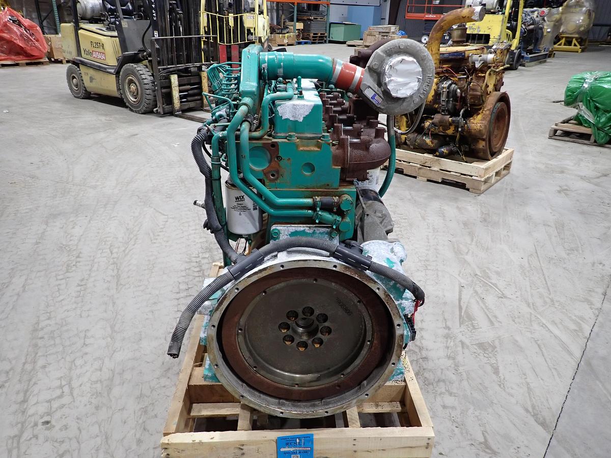 Used 2002 Cummins 6CTA 8.3 Diesel Engine 418 HOURS