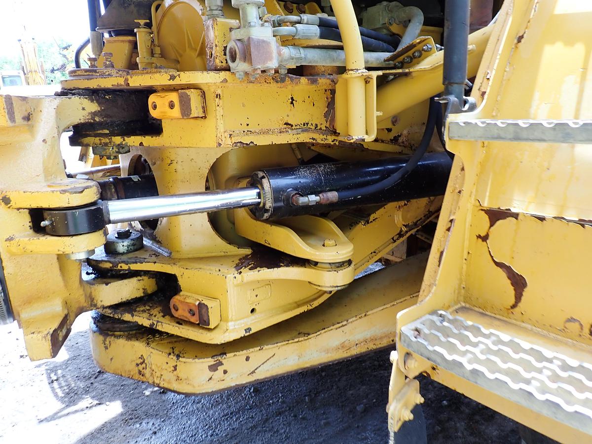Used 2015 CAT 740B Articulated Haul Truck
