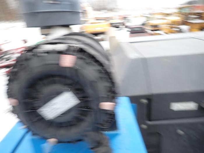 Used 2019 Fuchs MHL340 Material Handler w/ Anvil Rotating Grapple