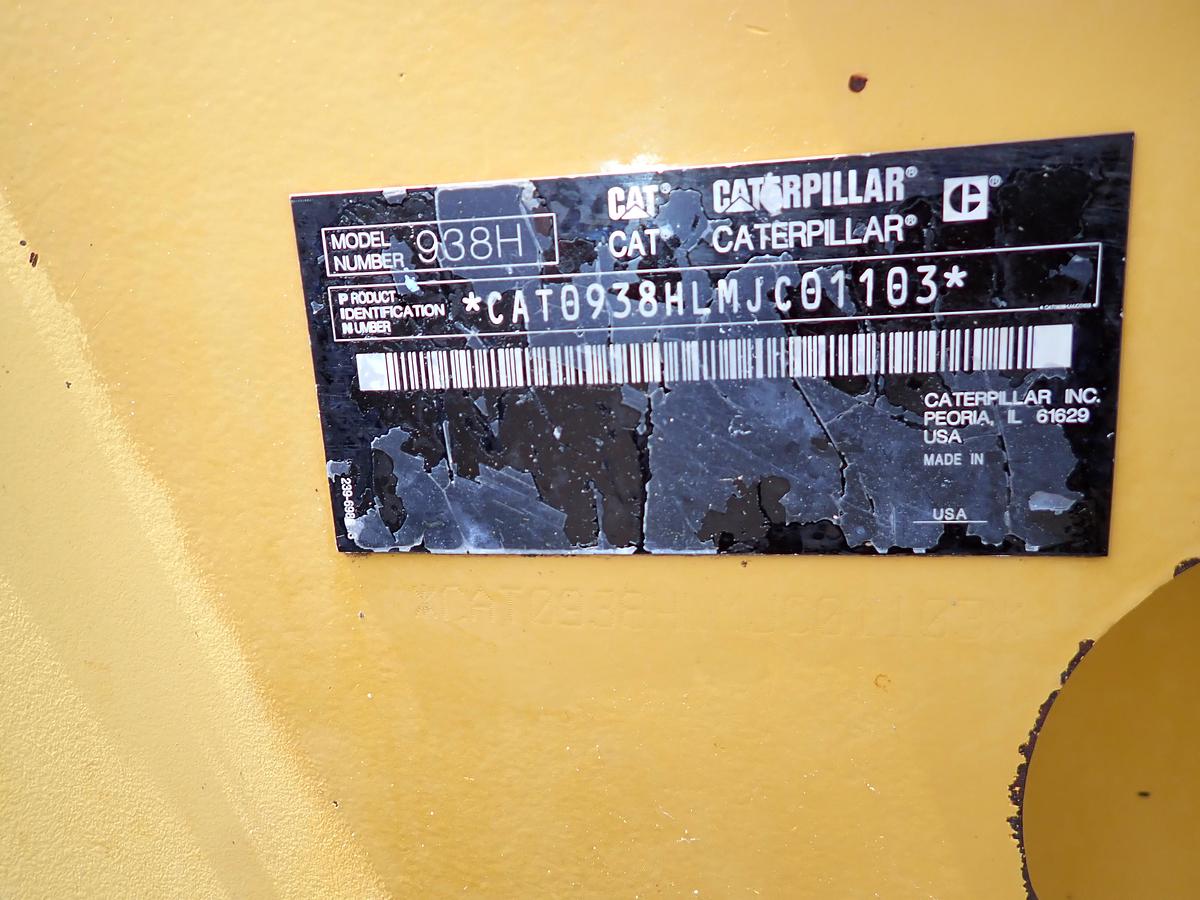 Used 2010 CAT 938H