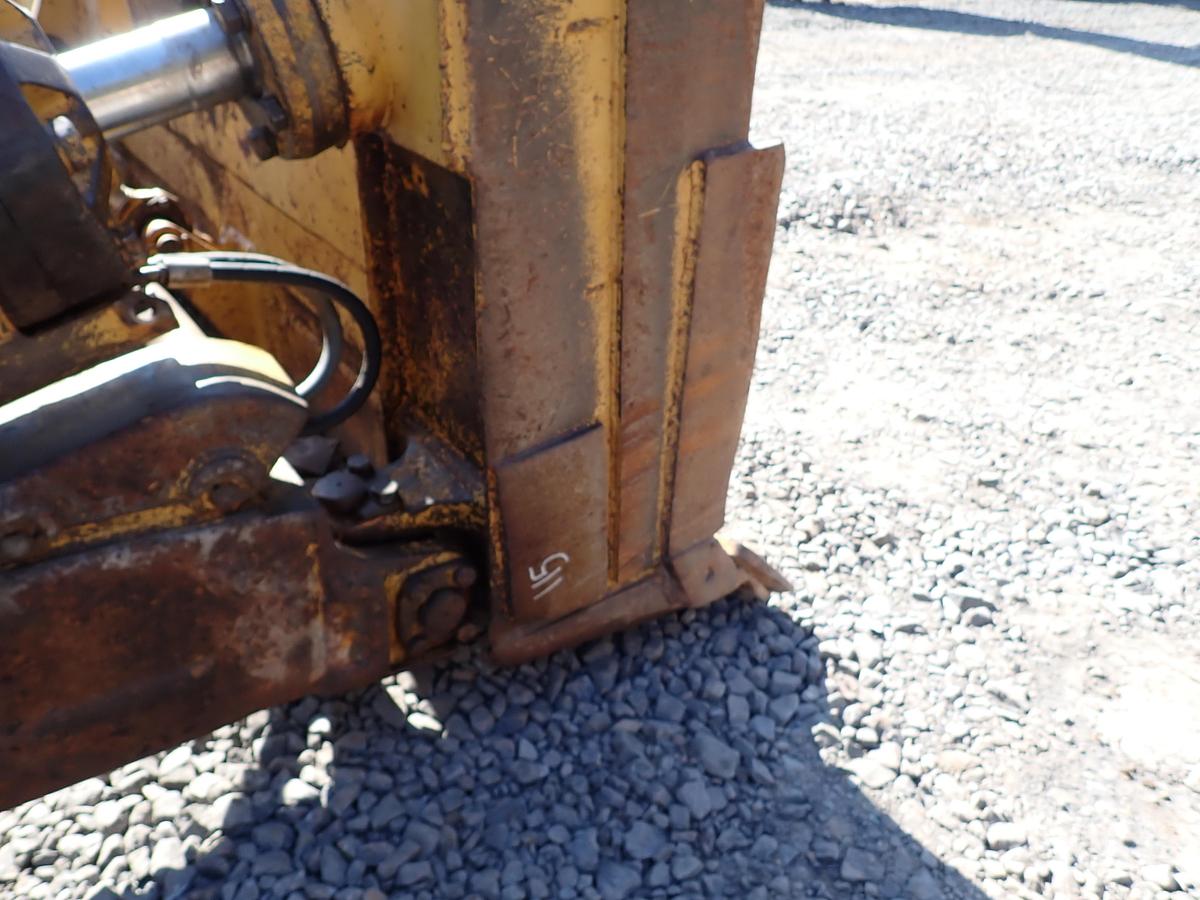 Used 1971 CAT D8H Crawler Dozer w/ RIPPER!